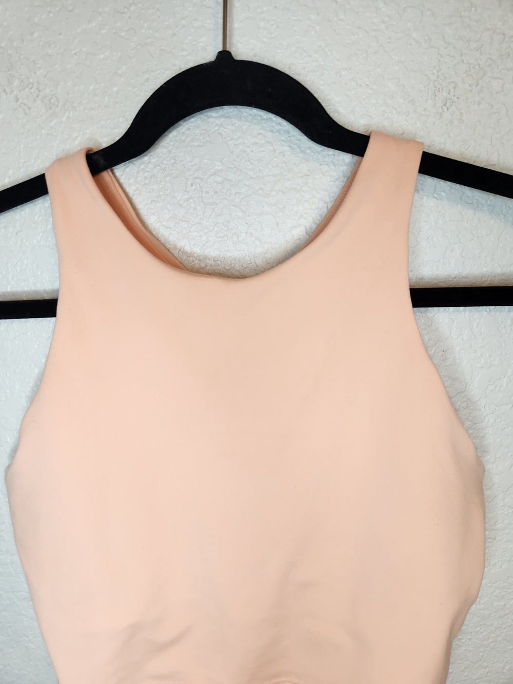 Athleta Conscious Crop Bra Coral Peach Cropped Scoop Neck Tank Top M - Picture 3 of 9